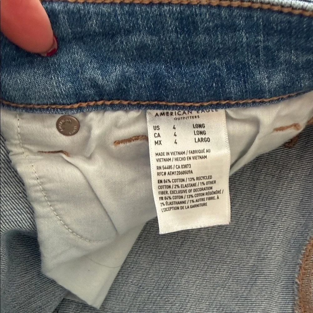 American Eagle Outfitters Light Blue Distressed Flare Jeans - Picture 3 of 6